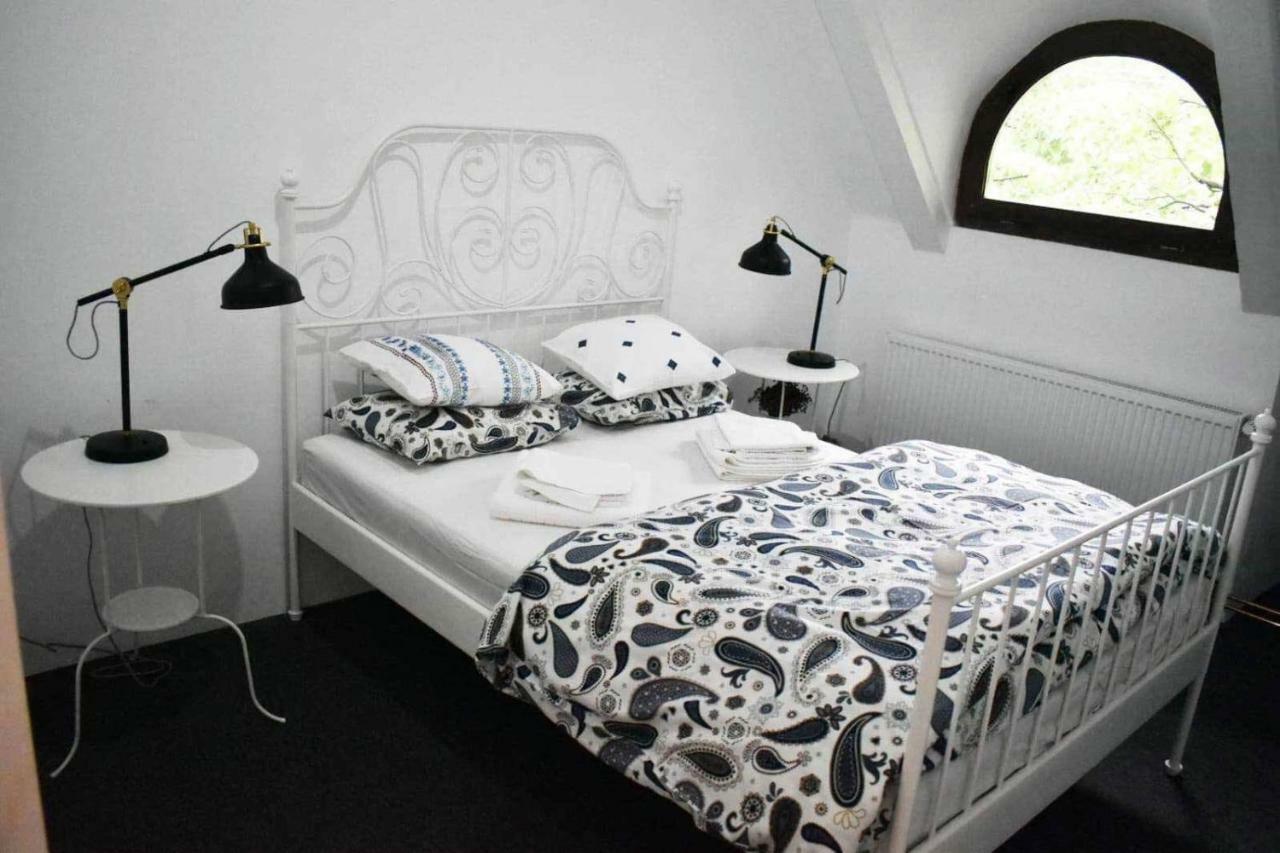 فندق Casa Thea Cheile Nerei Sokolar المظهر الخارجي الصورة